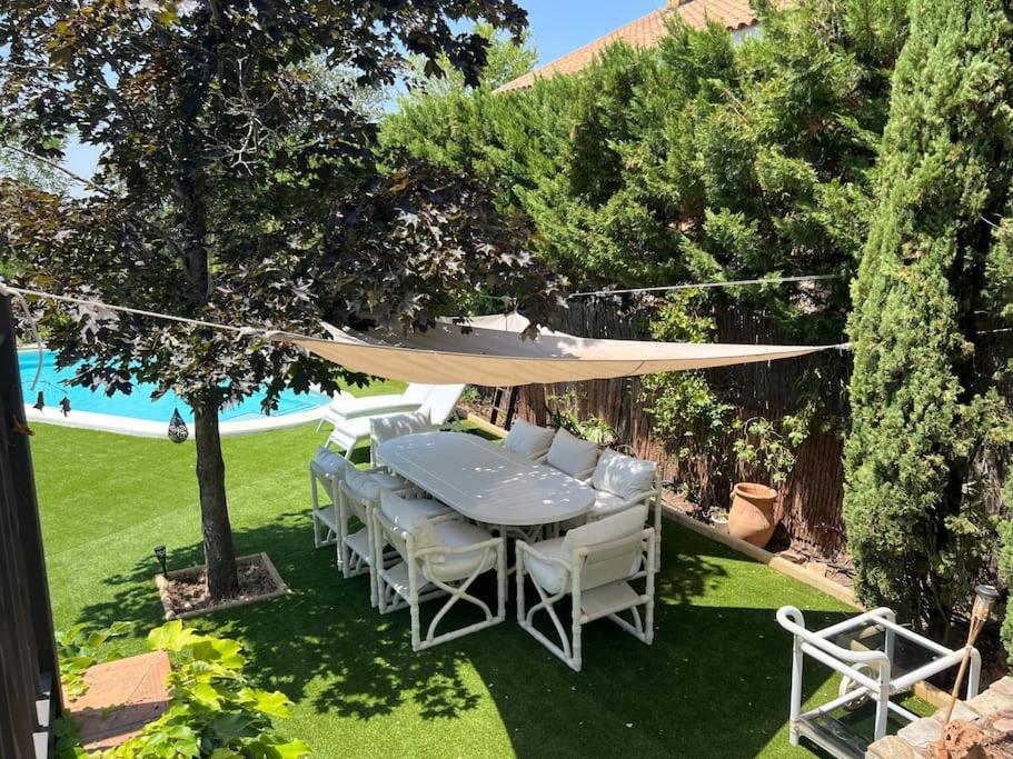 La Amapola Villa Valdemorillo Buitenkant foto